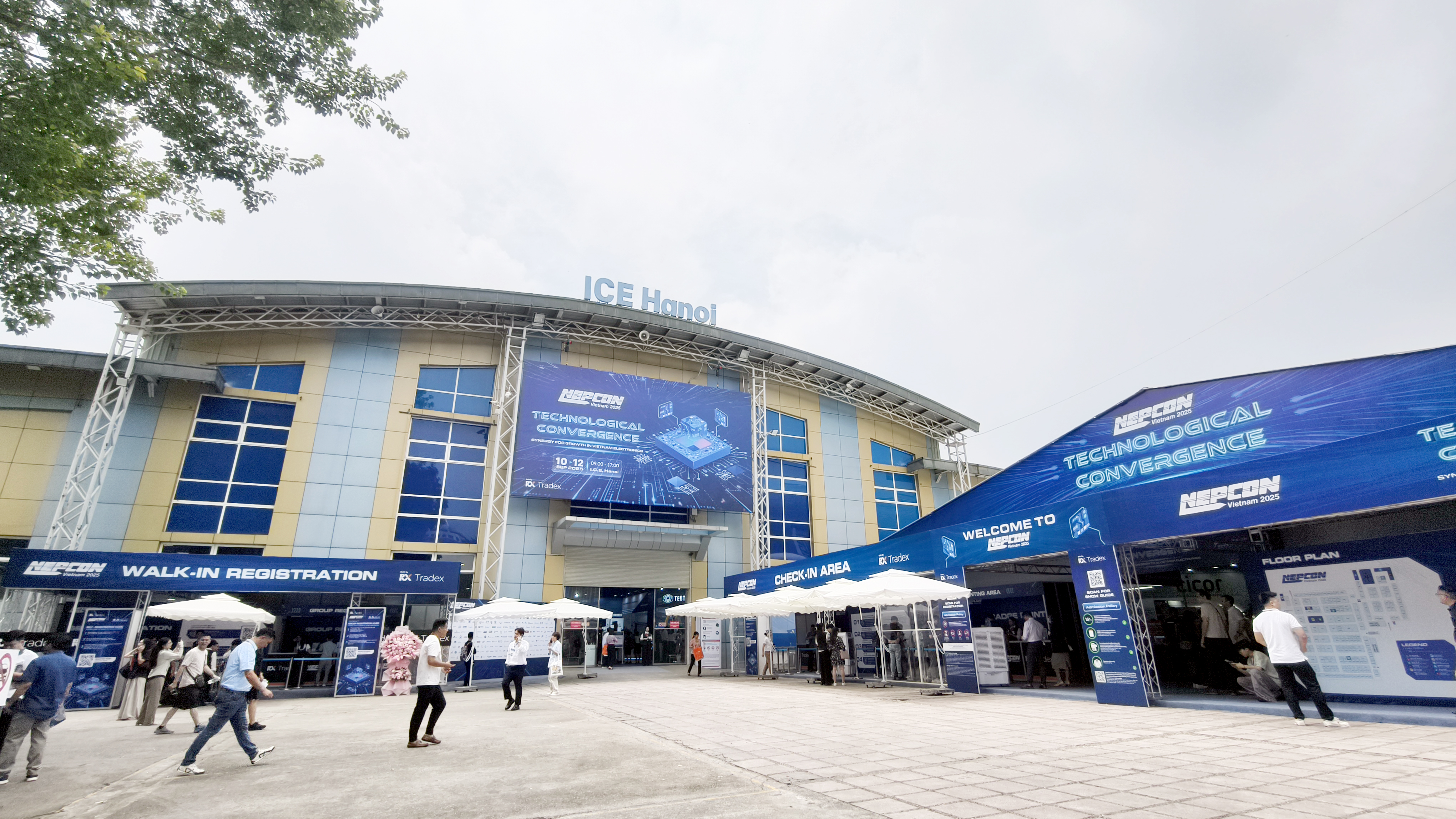 江西太阳成集团微电子闪耀2025越南河内电子展，成果丰硕圆满落幕！